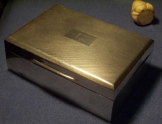 photo-038cigbox_0.jpg