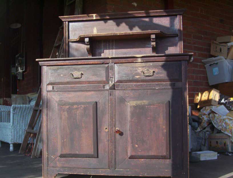 photo-029chiffonier.jpg